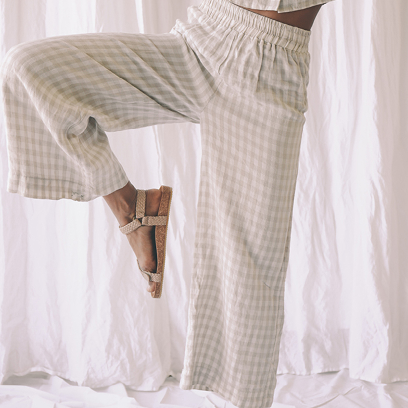 Lounge in Gingham Pant Beige